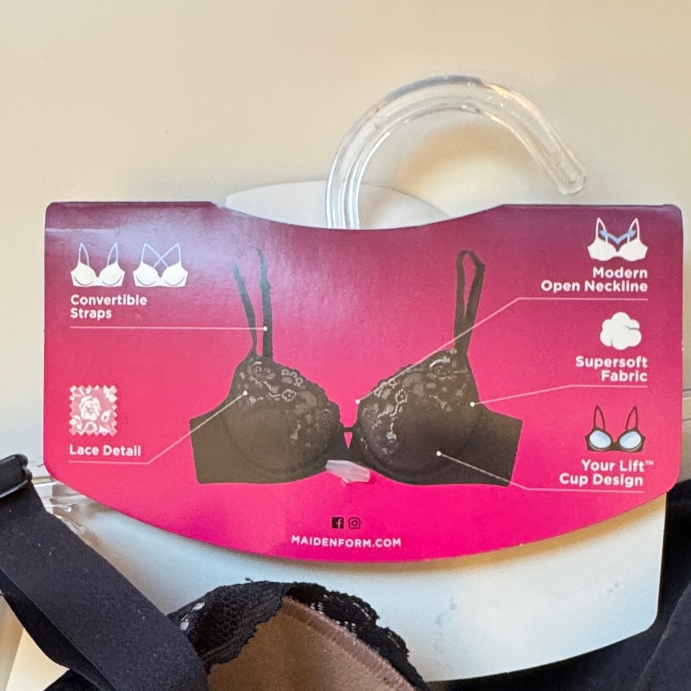 Maidenform Elegant Black Lace Bra - Picture 5 of 6